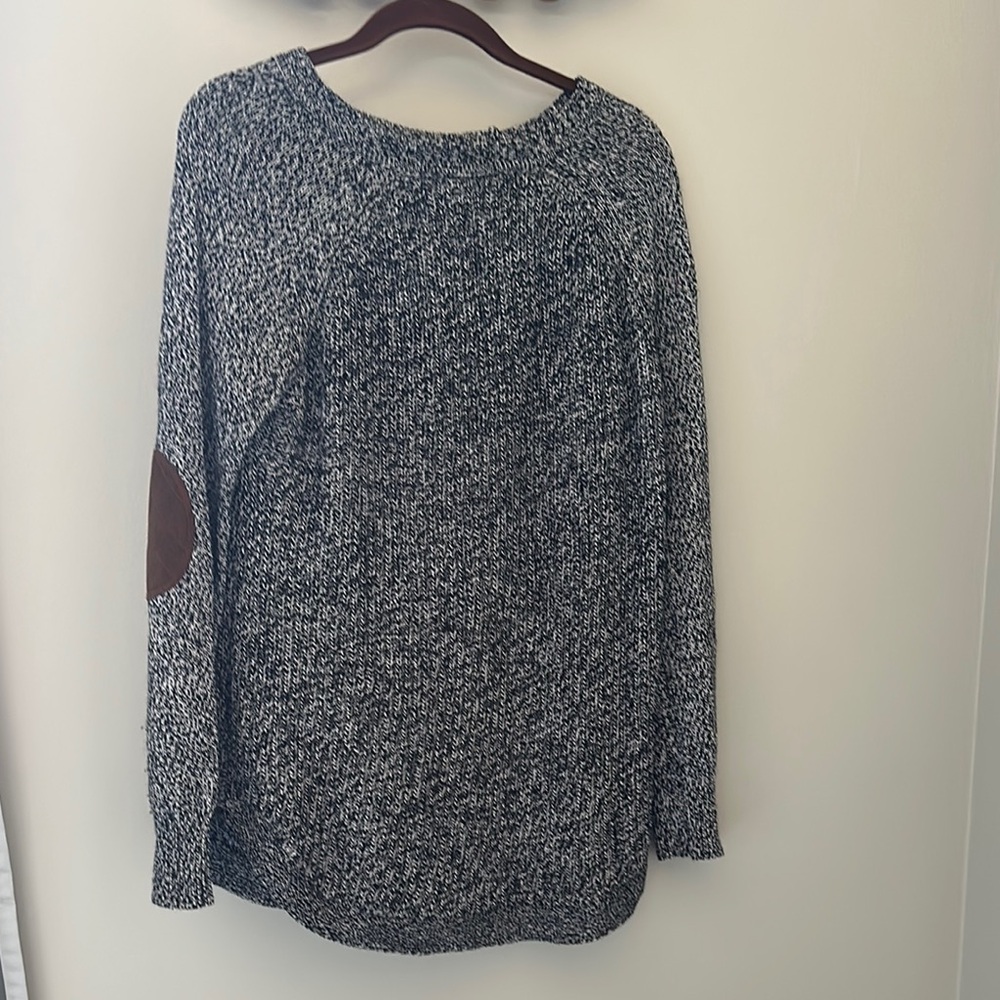 RD Style Gray and Brown Crew Neck Sweater with Elbow Patches